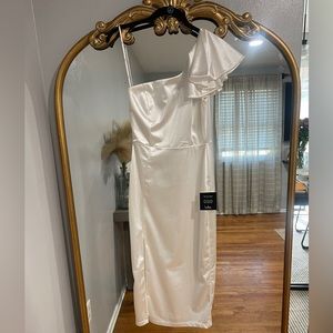 NWT Lulus white satin bridal midi dress size small